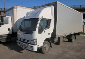 Грузовой автомобиль ISUZU